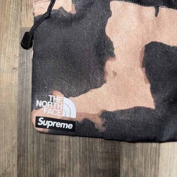 SUPREME THE NORTH FACE BLEACHED DENIM PRINT SHOULDER BAG BLACK OG - Picture 2 of 6